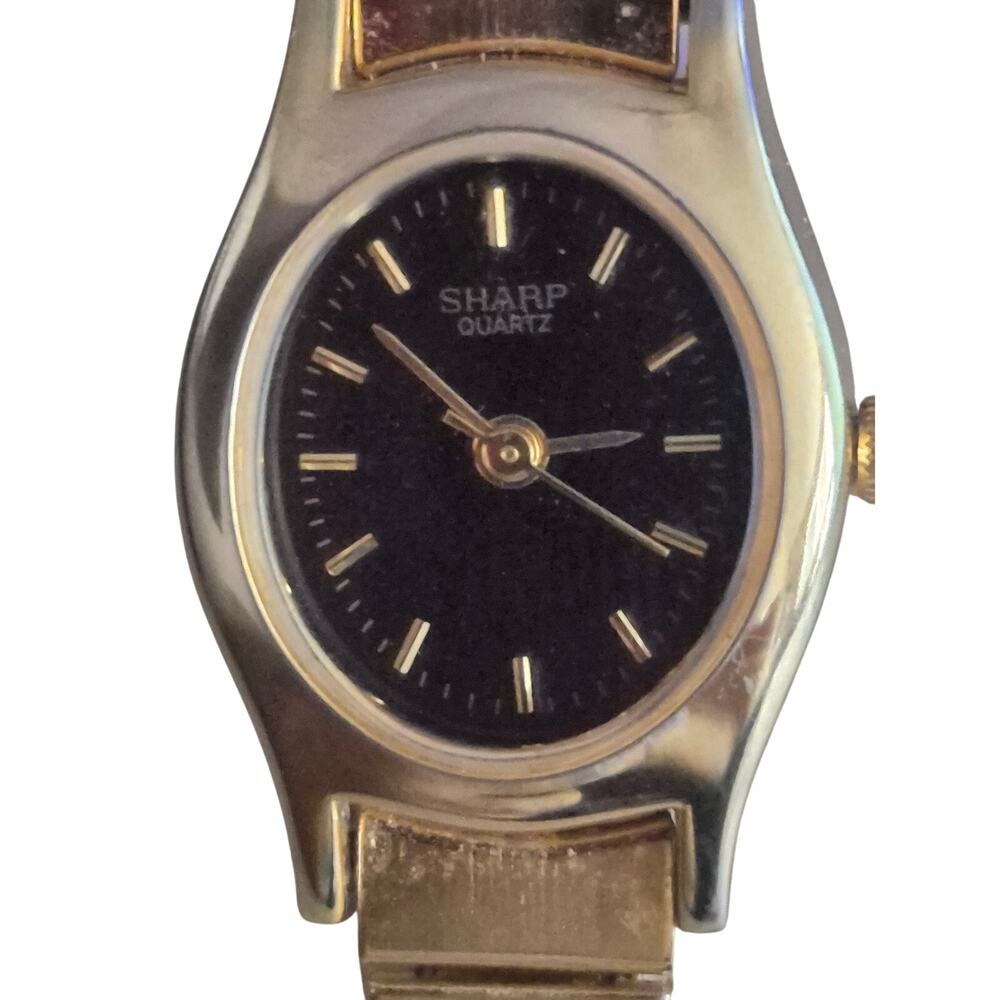 Sharp Ladies Watch Black  Dial Gold Tone New‎ Battery Model 343947 looks Sharp